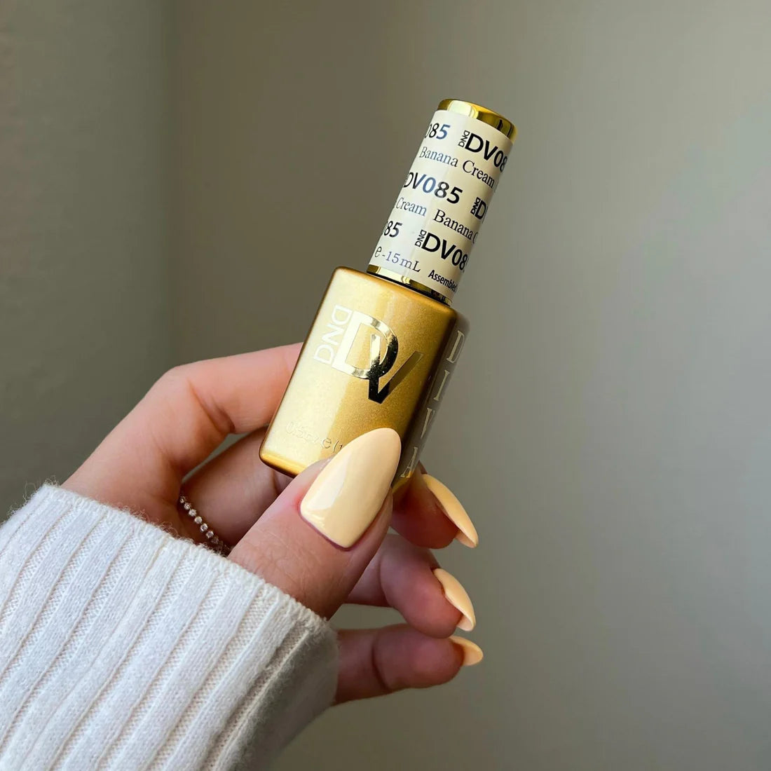 DND Diva Duo - Banana Cream #085