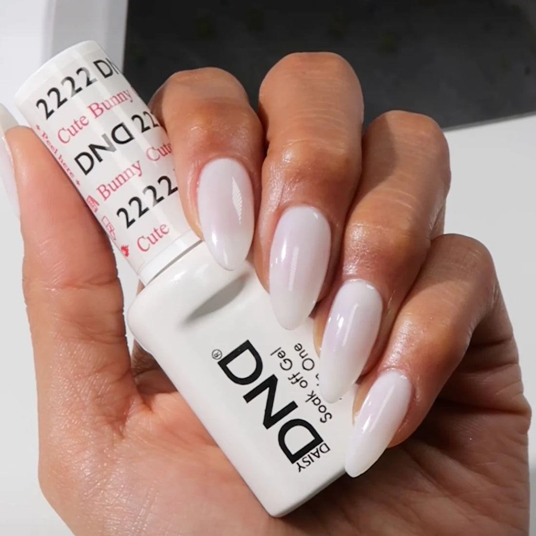 DND Gel Polish Set #1234(#2222) Cute Bunny