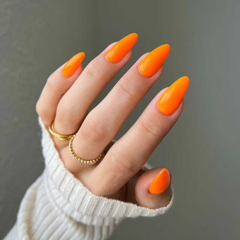 DND Diva Duo - Perfect Orange #208