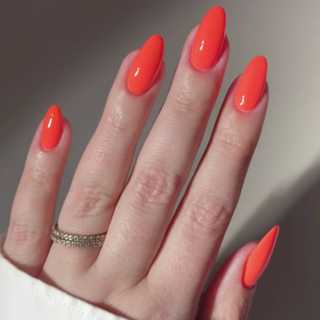 DND Diva Duo - Sunkissed Coral #210