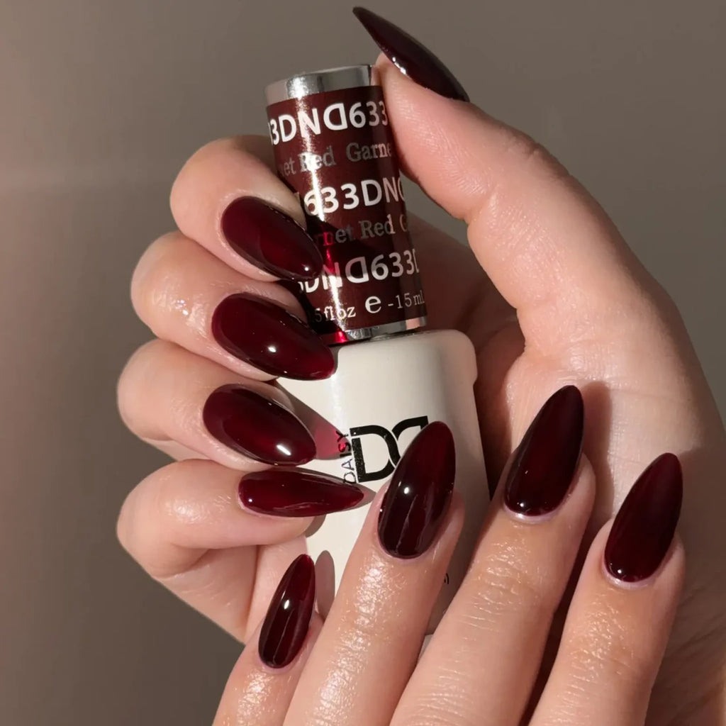 DND Duo #633 Garnet Red