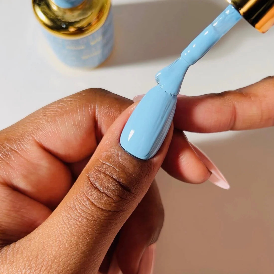DND DC Gel Nail Polish Duo - 031 Milky Blue