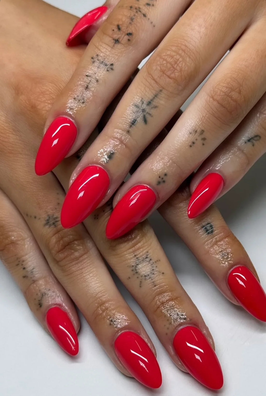 DND DC Gel Nail Polish Duo - 065 Thai Chili Red