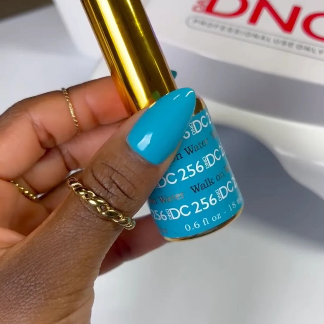 DND DC Gel Nail Polish Duo - 256 Walk On Water